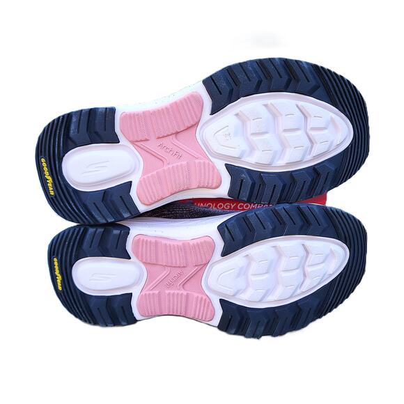 Skechers Go Walk Arch Fit Outdoor Wild Creek Low Top Sneakers 8M - Picture 7 of 12